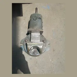 Tornillo de banco ALEMAN (registro: ALEMAN)