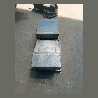 Tornillo de banco de precisión ALEMAN (registro: ALEMAN)