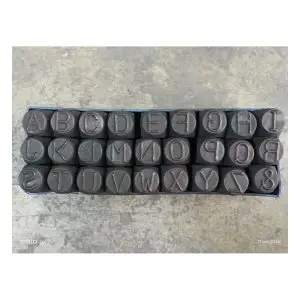 Juego de punzones de letras de 12 mm (1/2 pulg.)