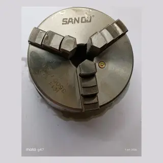 Mandril autocentrante SAN DU K11-100 de 4″ y 3 garras